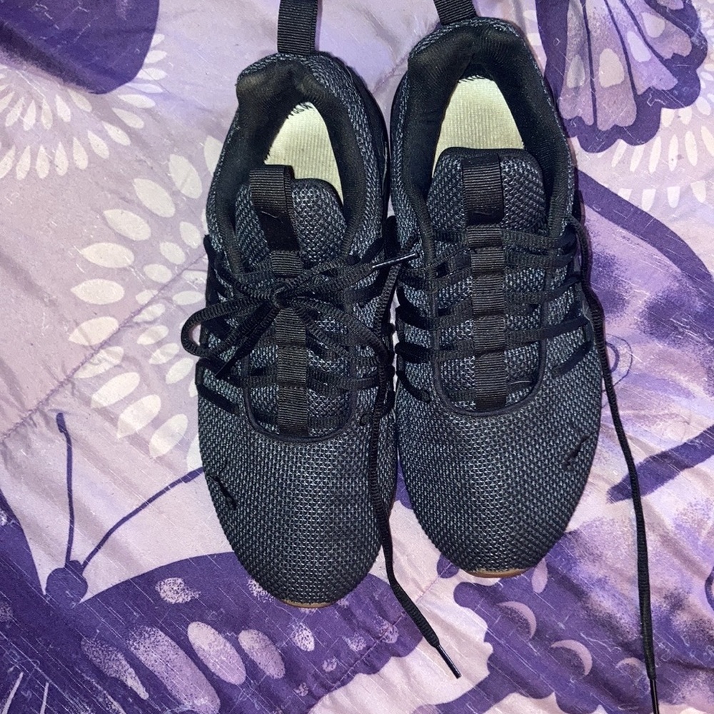 PUMA Men's Axelion Perf Running Shoe. Size:7